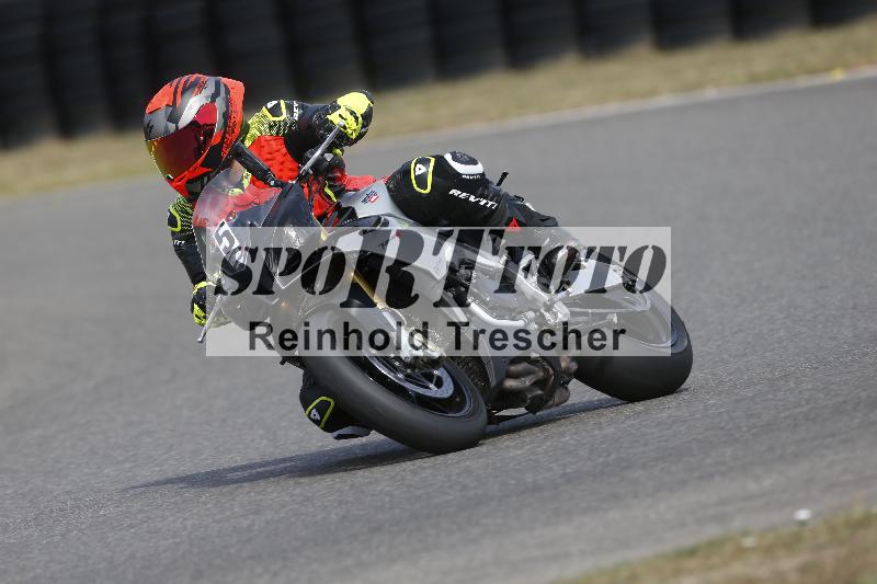 /37 09.08.2026  Pluess Motosport ADR/Einsteiger/5